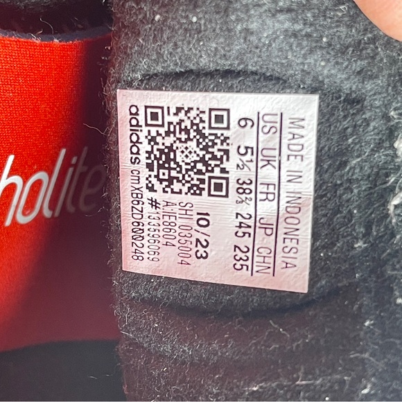 Adidas Gazelle Teal and Orange Sneakers in size 6 - Picture 7 of 7